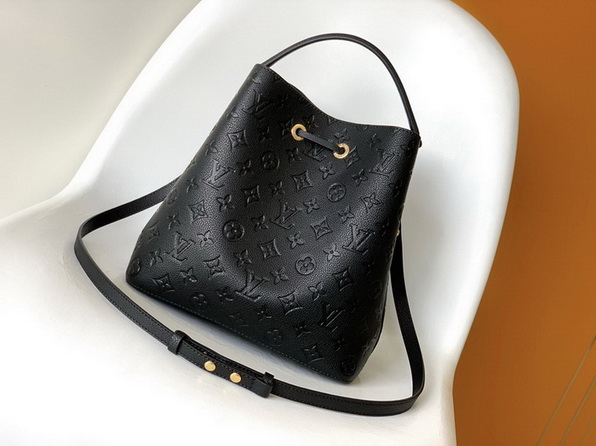 LV Bag-NFC(AAA)-257