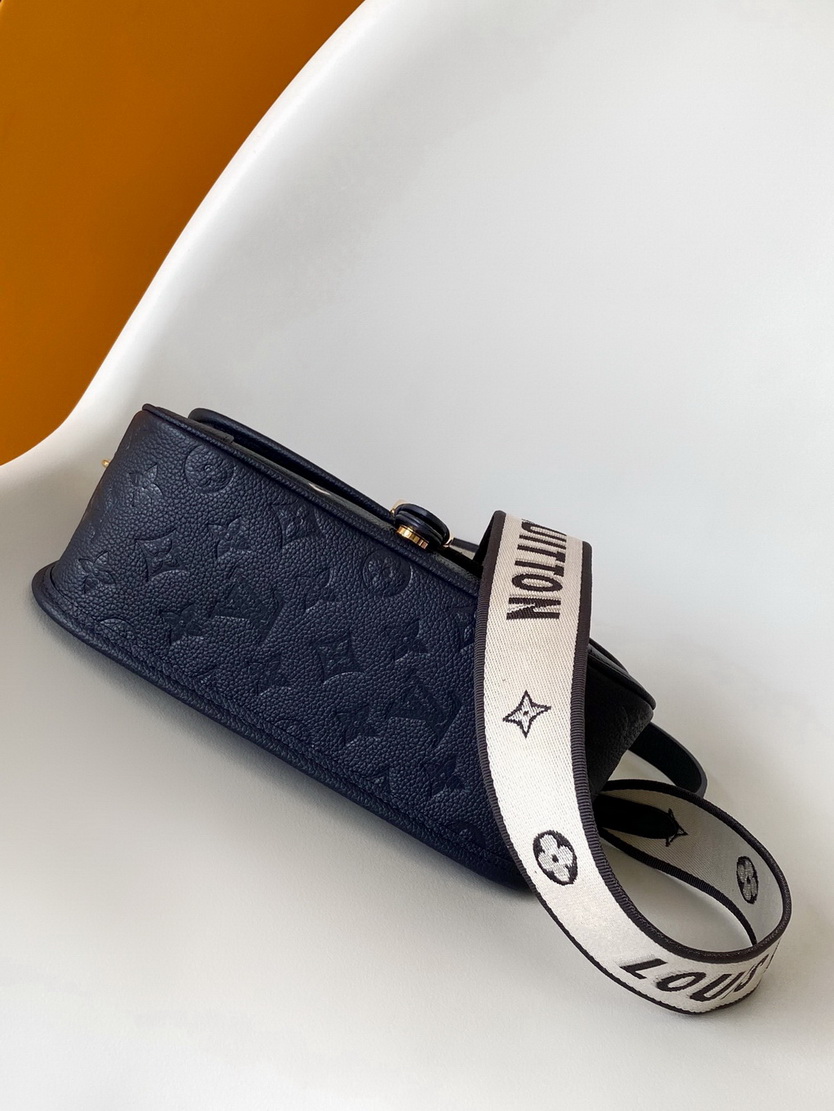 LV Bag-NFC(AAA)-335