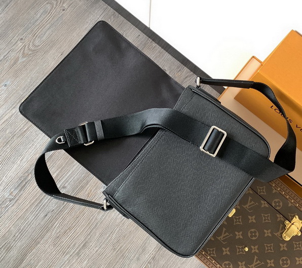 LV Bag-NFC(AAA)-363