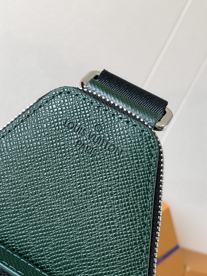 LV Bag-NFC(AAA)-373