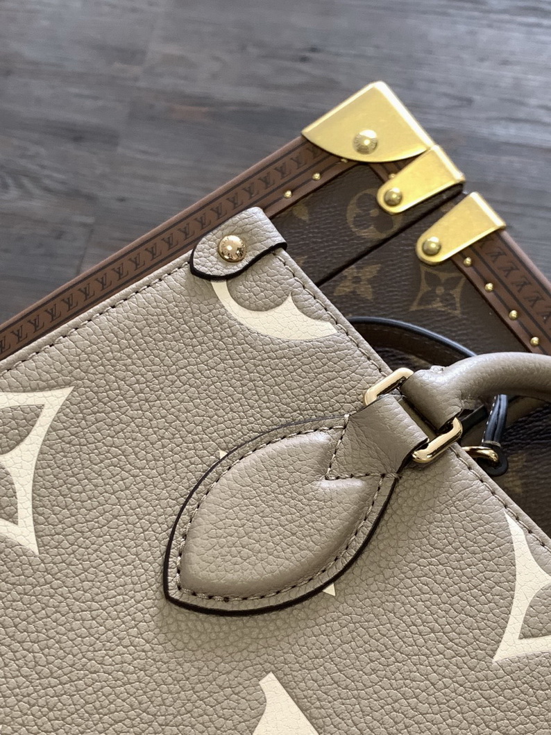 LV Bag-NFC(AAA)-417
