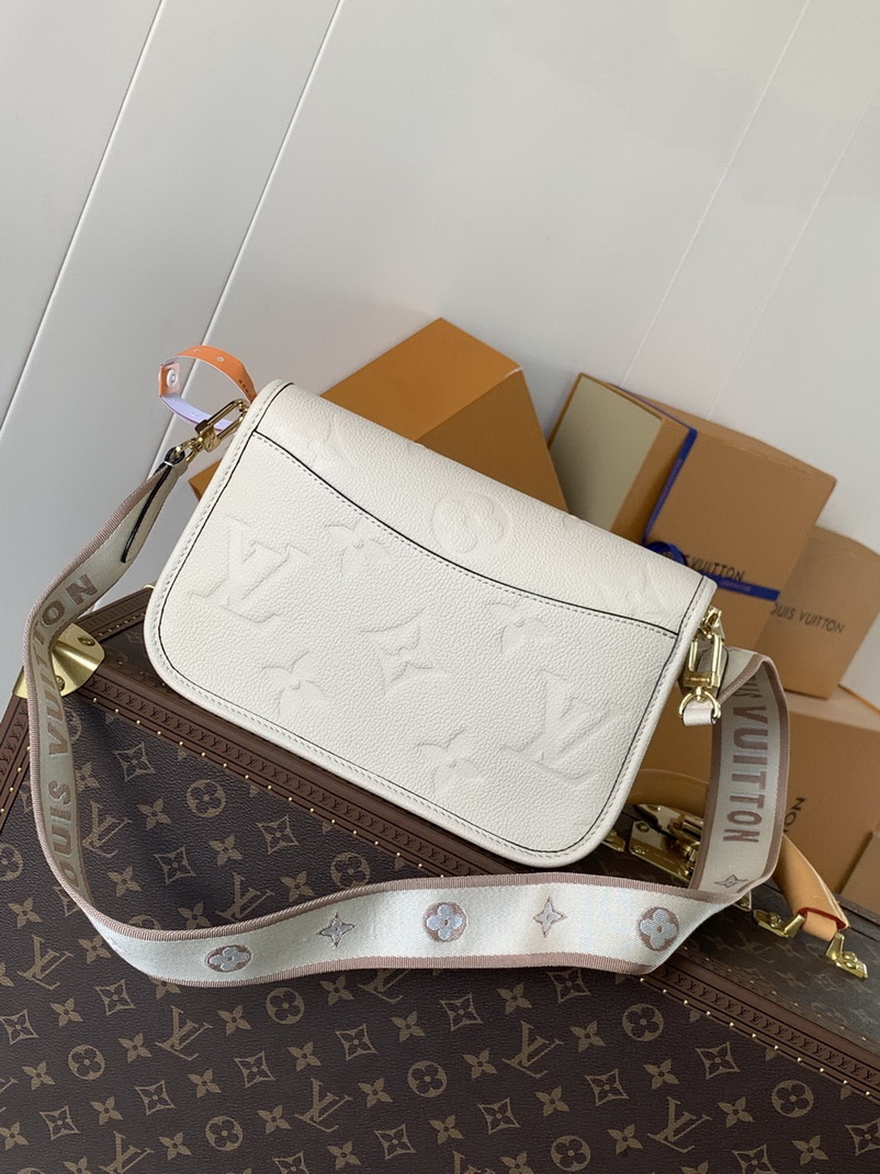 LV Bag-NFC(AAA)-535