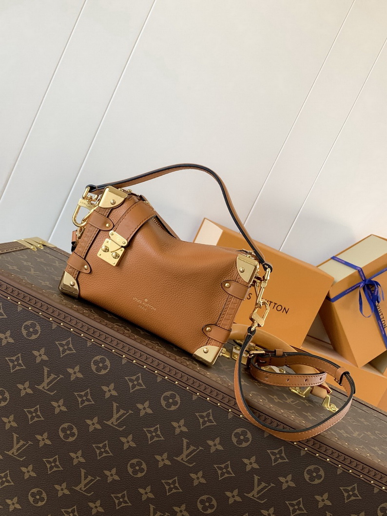LV Bag-NFC(AAA)-549