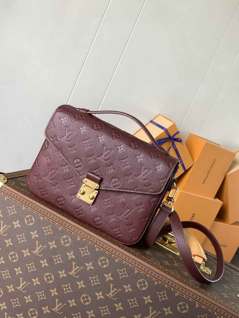 LV Bag-NFC(AAA)-577