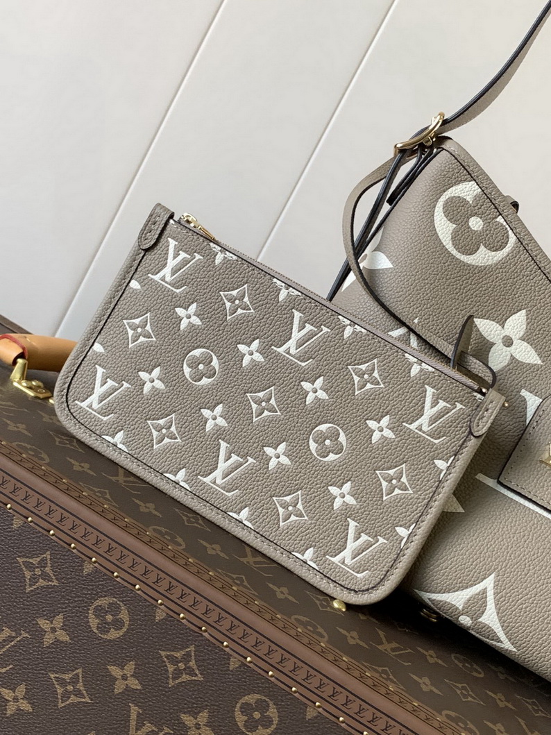 LV Bag-NFC(AAA)-595