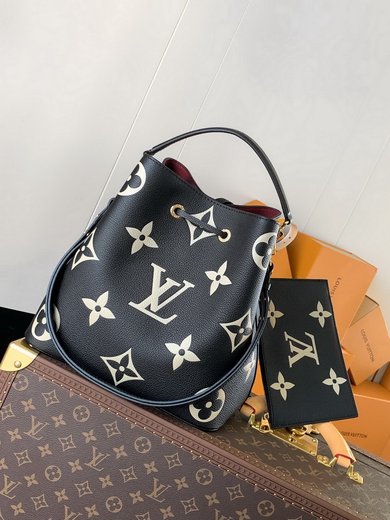 LV Bag-NFC(AAA)-621