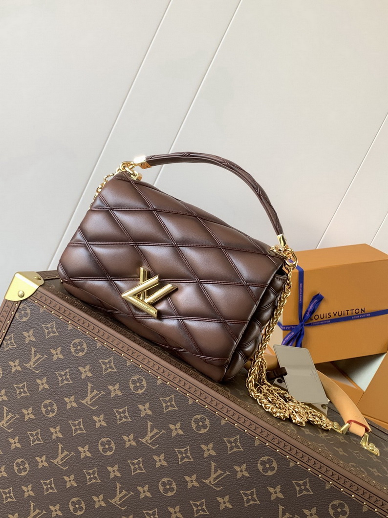 LV Bag-NFC(AAA)-666
