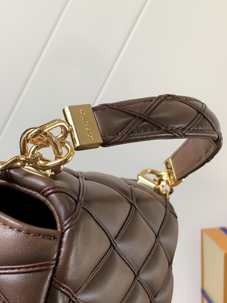 LV Bag-NFC(AAA)-666
