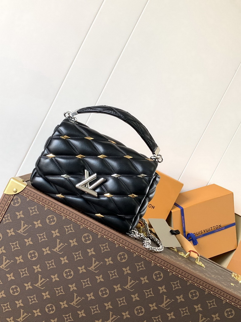 LV Bag-NFC(AAA)-674