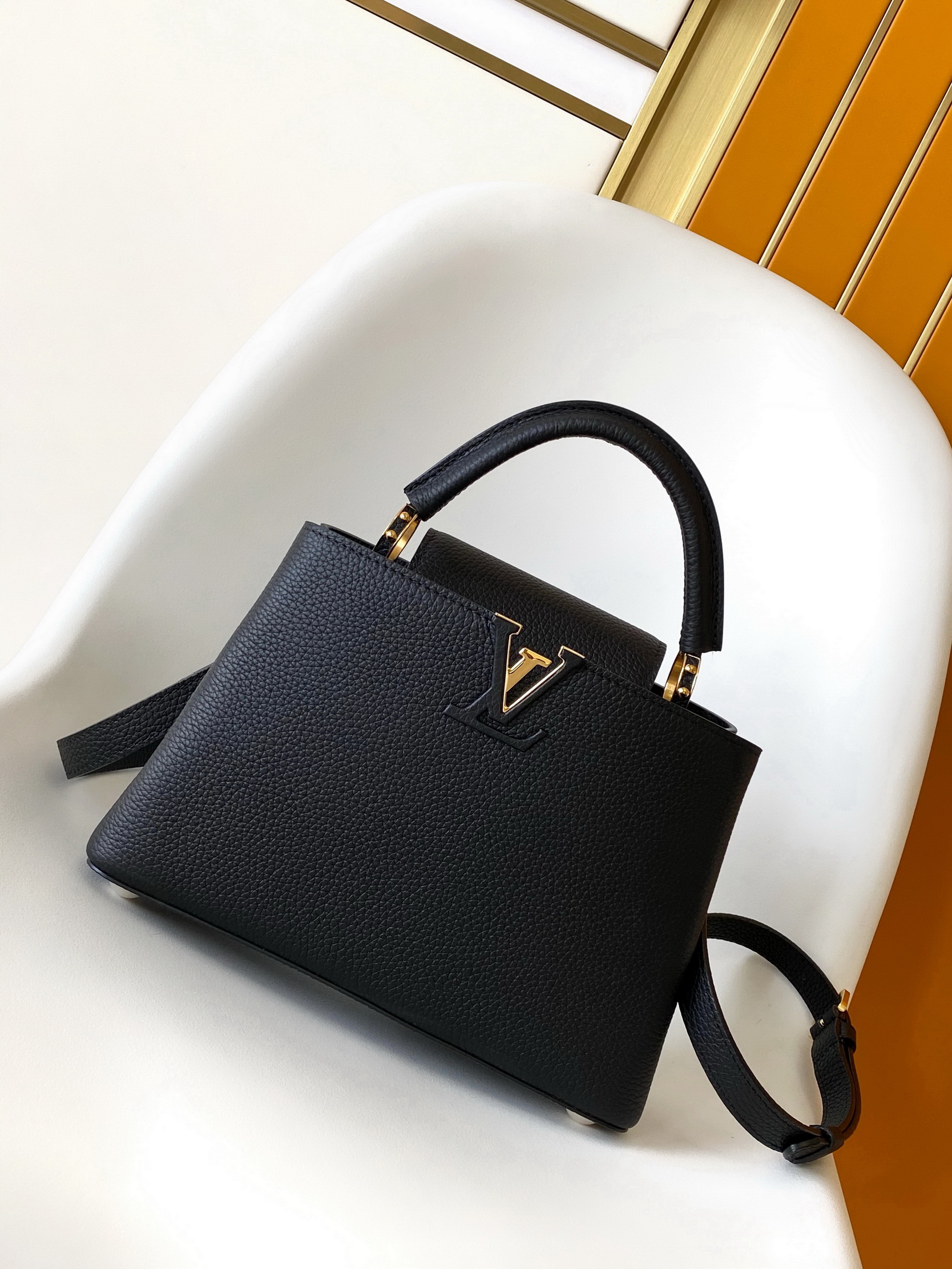 LV Bag-NFC(AAA)-695