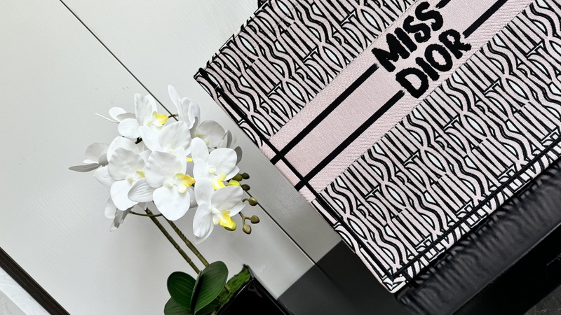 D*or handbags aaa(women)-640