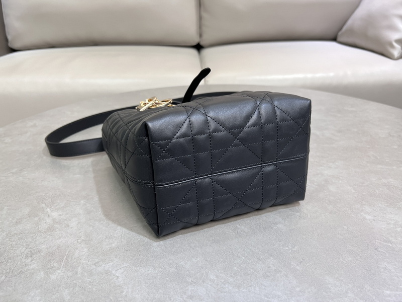 D*or handbags aaa(women)-689