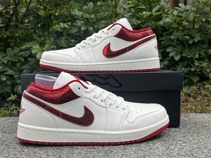 Air Jordan 1 Low-315