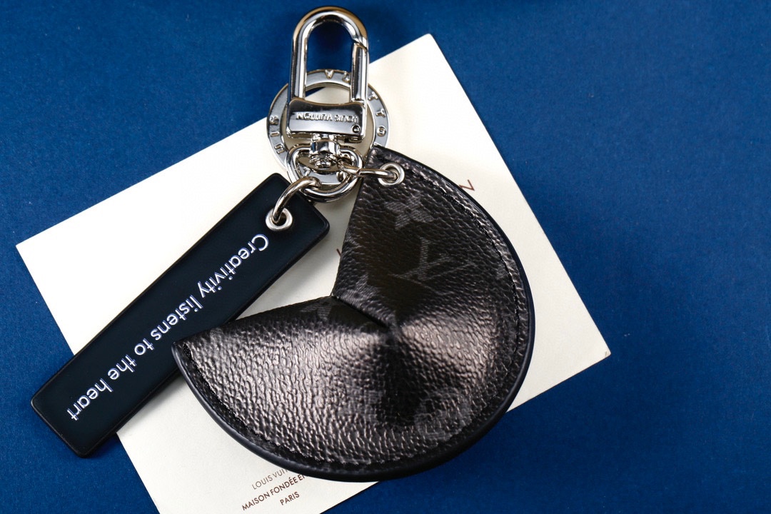 LV Key Ring-066