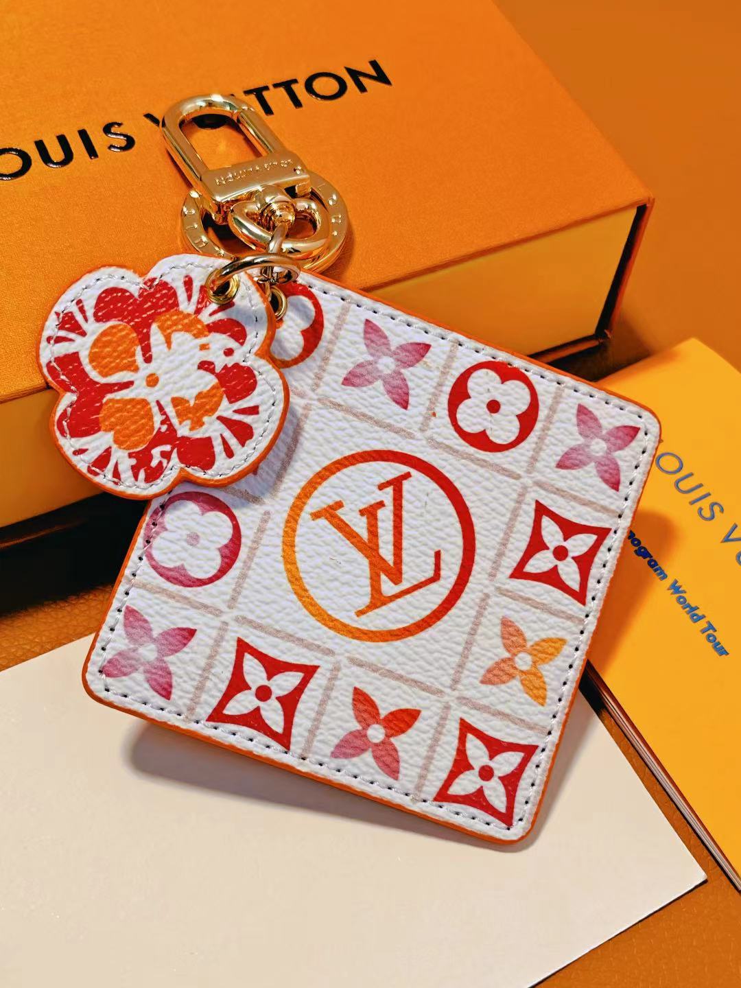 LV Key Ring-184