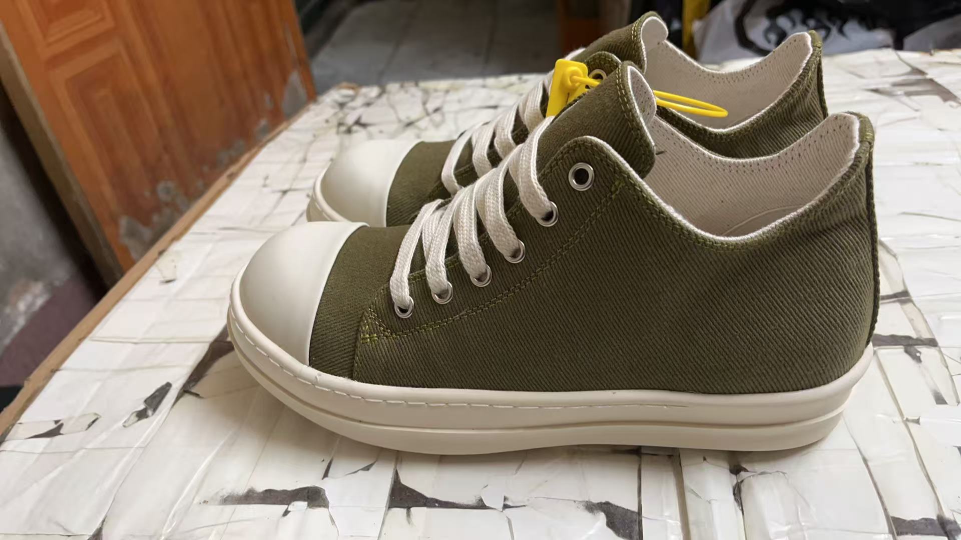 Rick Owens Shoes(AAA)-102