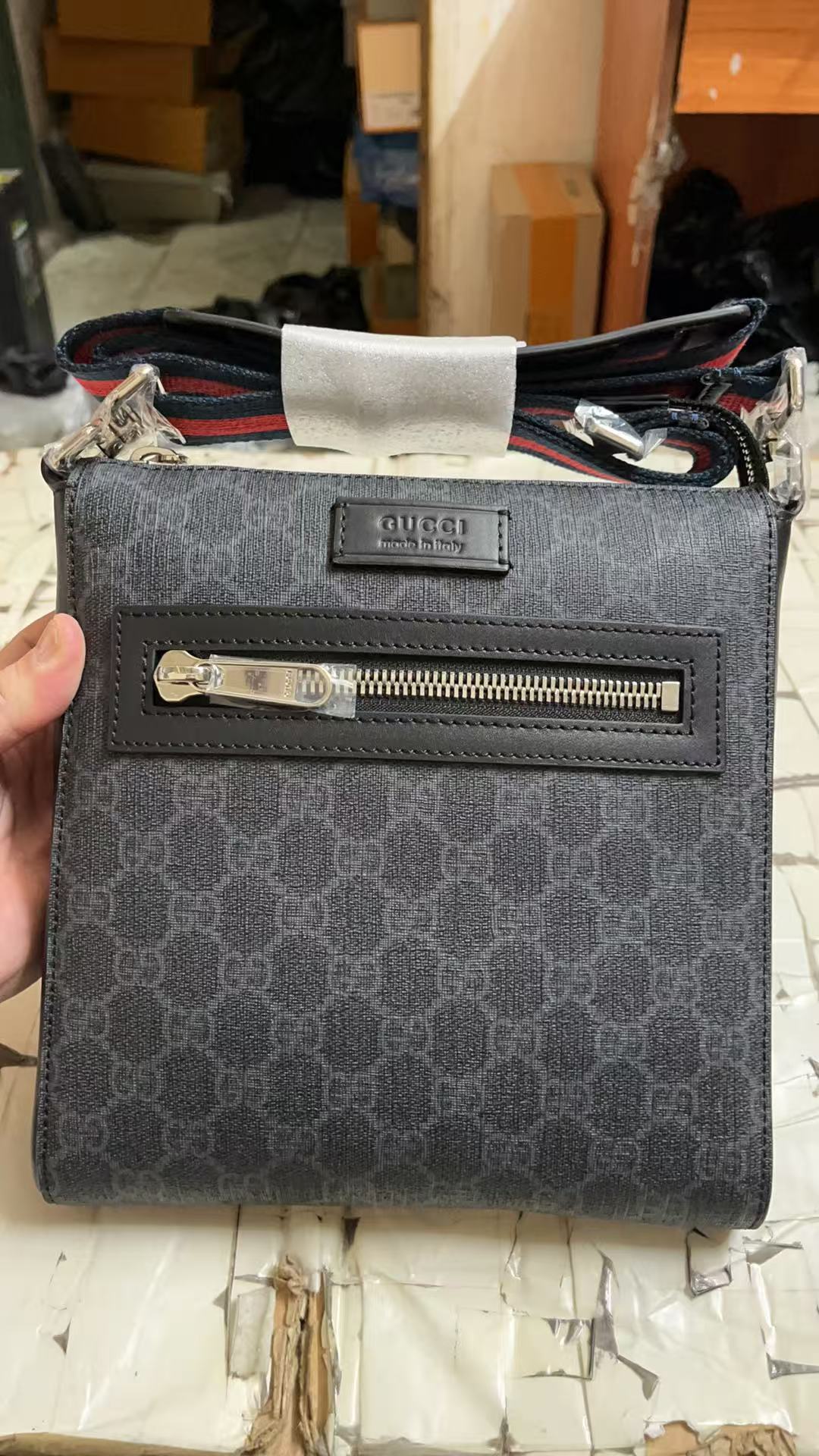 G*u*i handbags aaa(men)-031