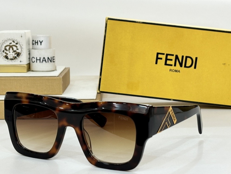 FENFDI Sunglasses(AAAA)-114