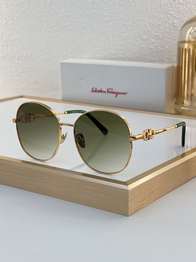 FERRAGAMO Sunglasses(AAAA)-354