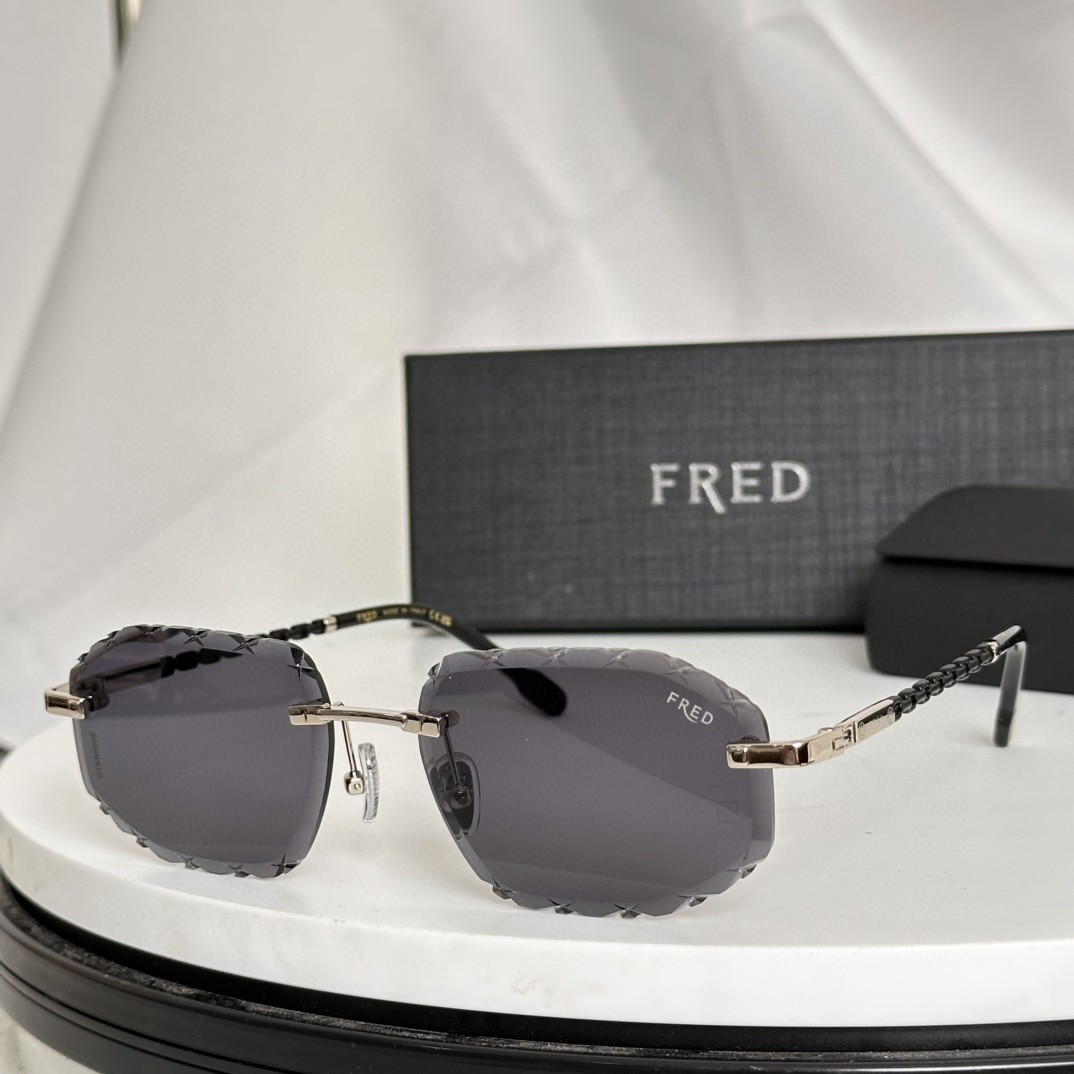 FRED Sunglasses(AAAA)-604