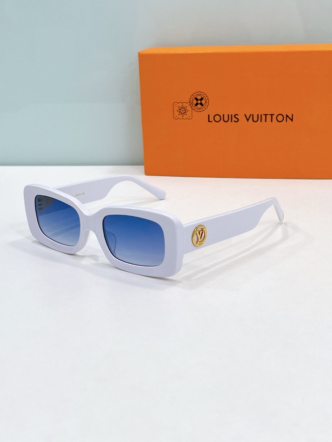 LV Sunglasses(AAAA)-3320