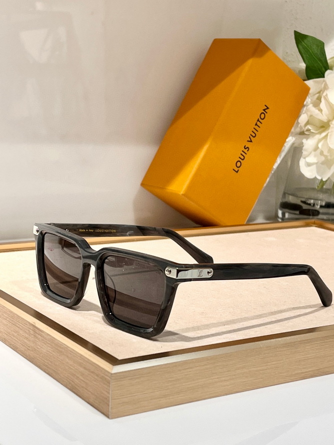 LV Sunglasses(AAAA)-3235