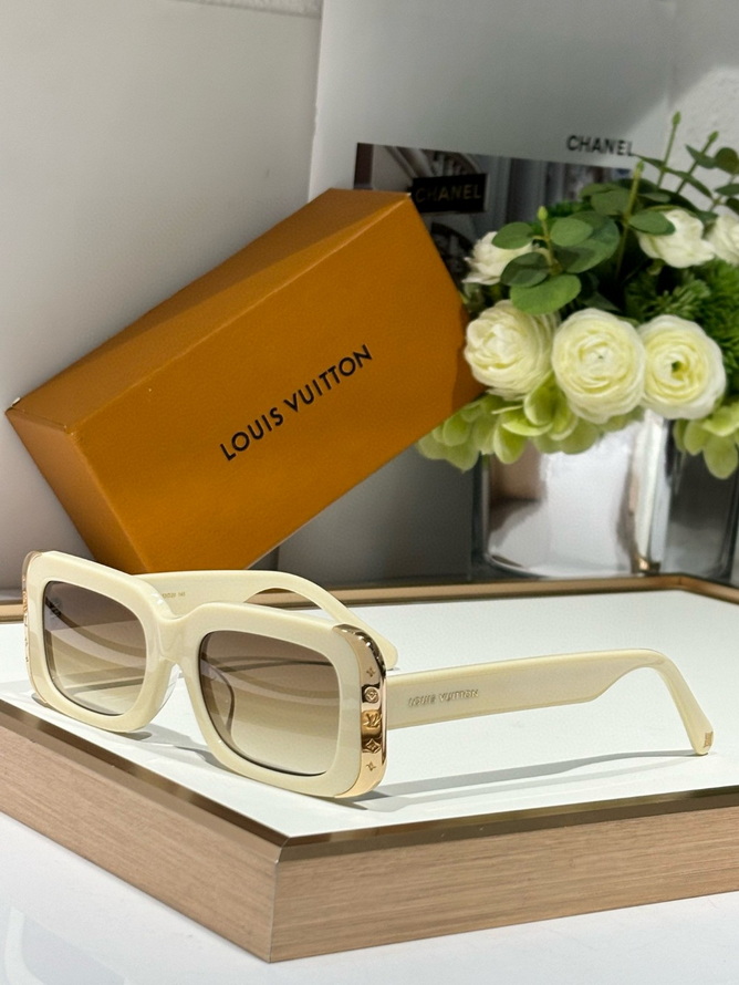LV Sunglasses(AAAA)-2935