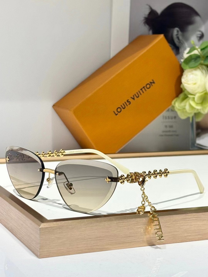 LV Sunglasses(AAAA)-2773