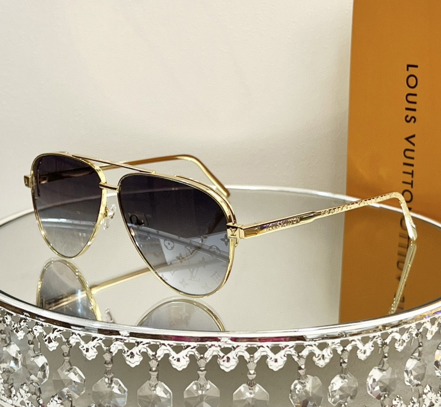 LV Sunglasses(AAAA)-2694