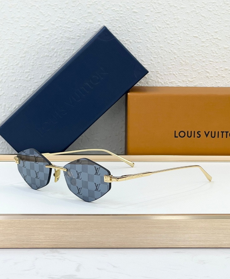 LV Sunglasses(AAAA)-2672