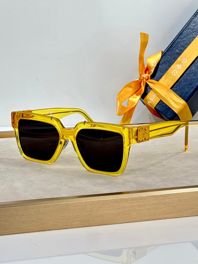 LV Sunglasses(AAAA)-2432