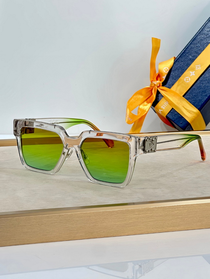 LV Sunglasses(AAAA)-2425