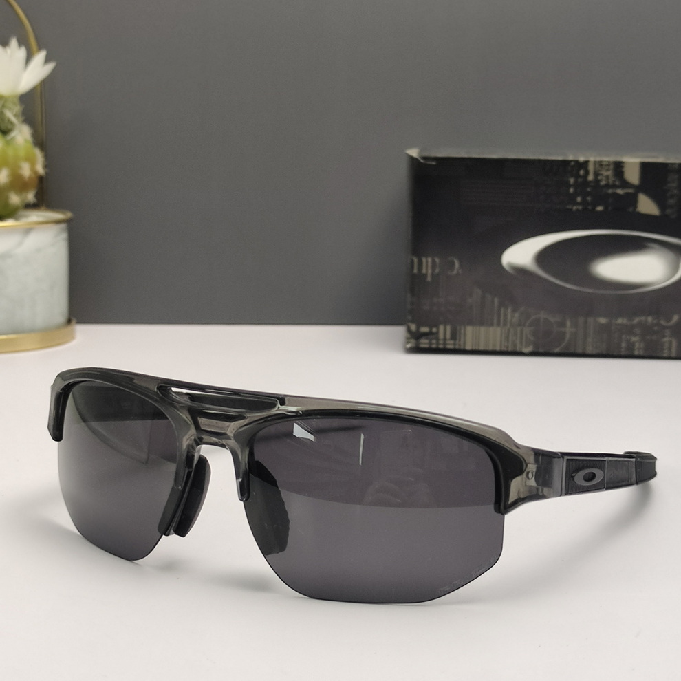 Oakley Sunglasses(AAAA)-826