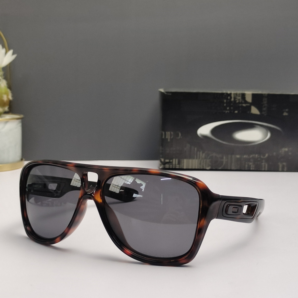 Oakley Sunglasses(AAAA)-809