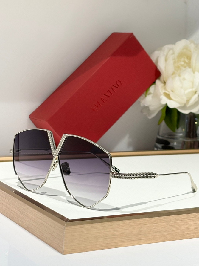 Valentino Sunglasses(AAAA)-454