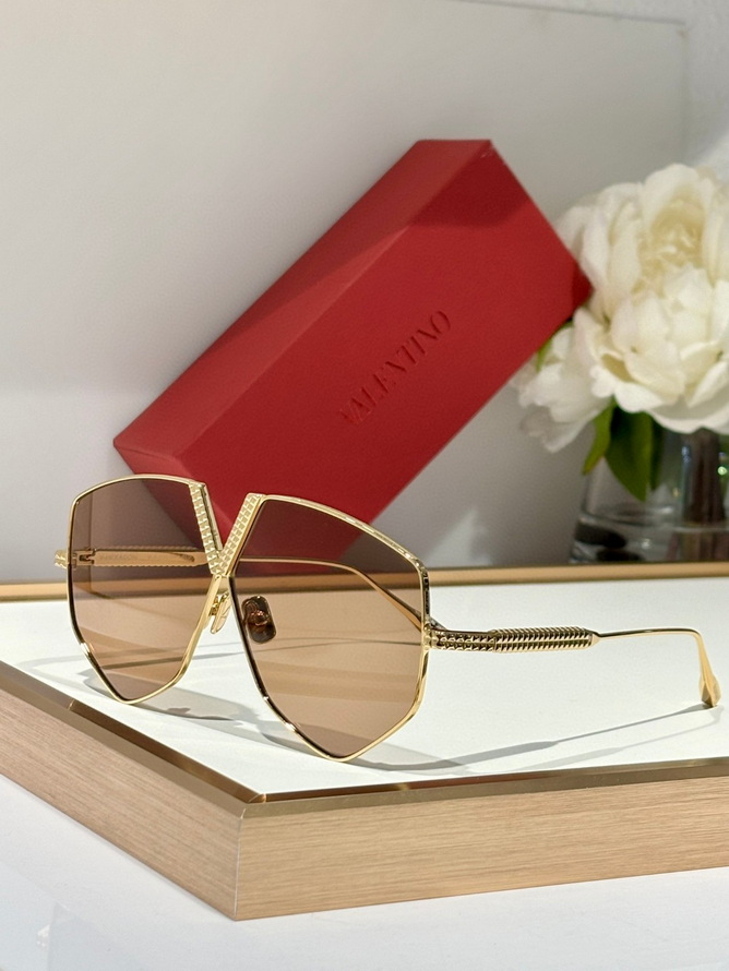 Valentino Sunglasses(AAAA)-452