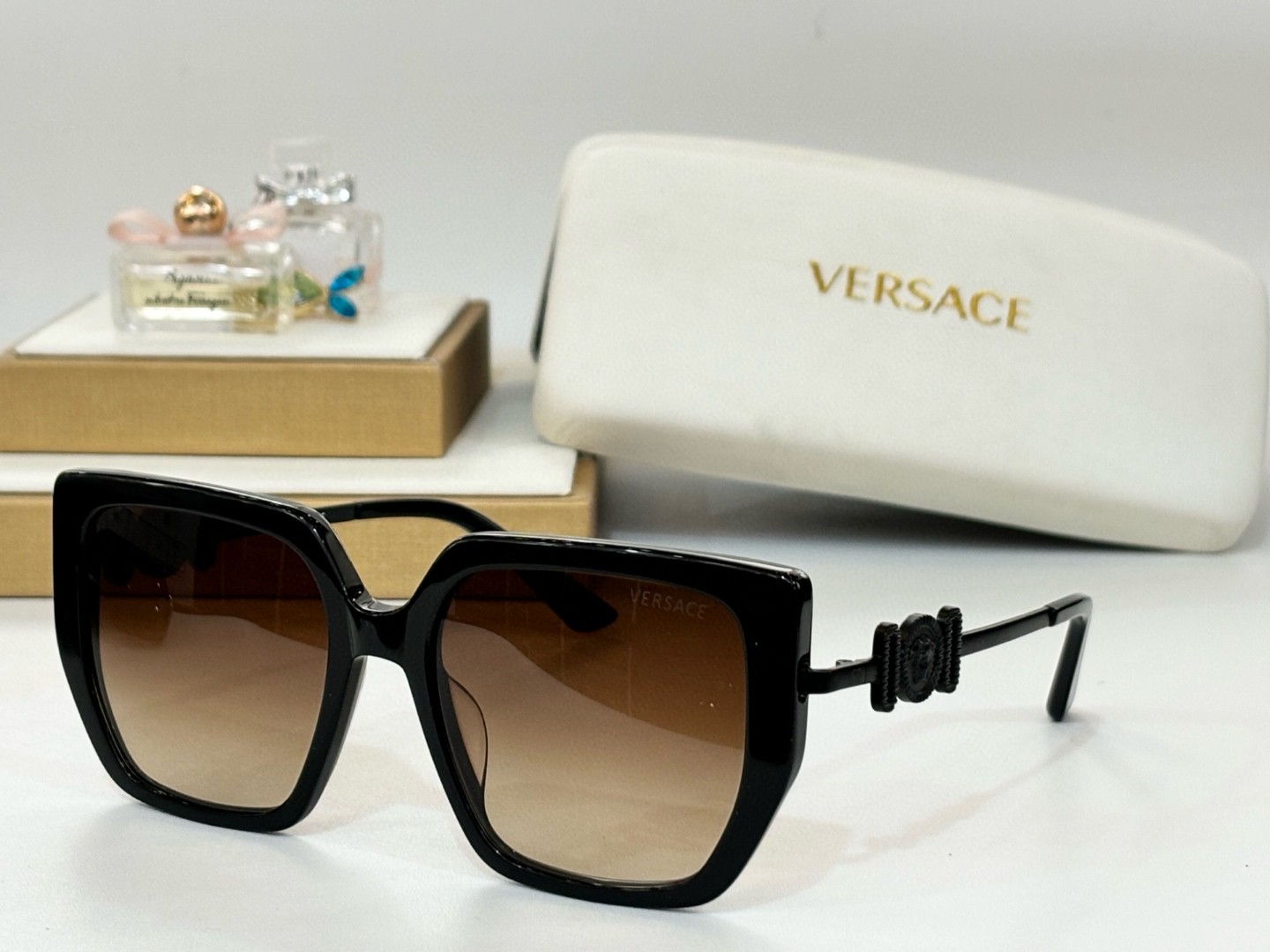 Versace Sunglasses(AAAA)-2714