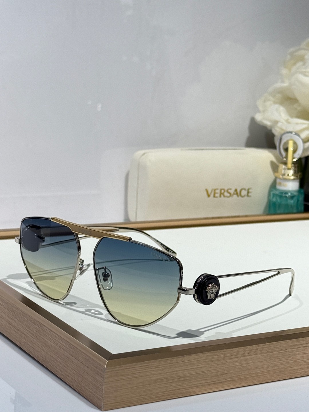 Versace Sunglasses(AAAA)-2696