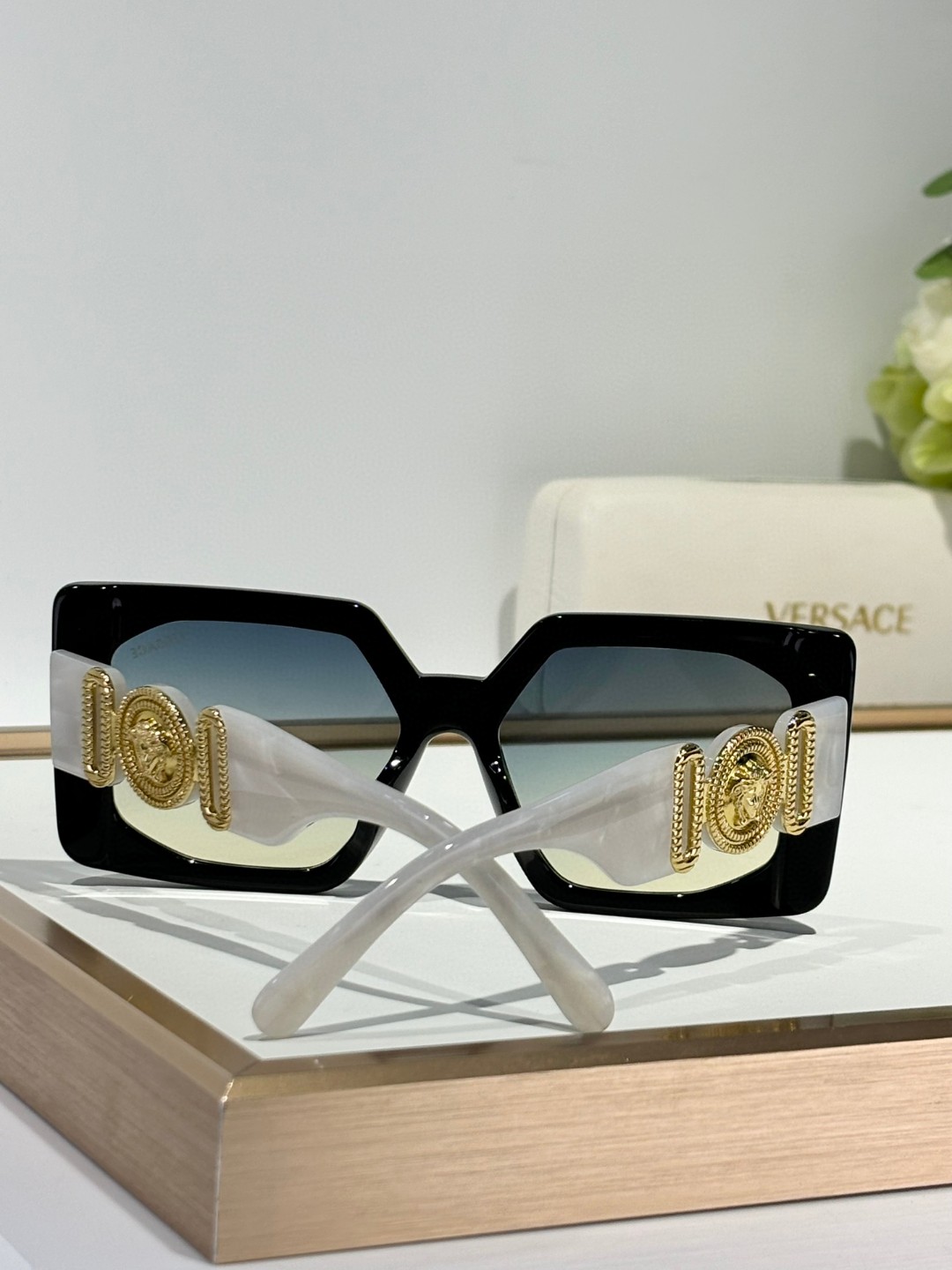 Versace Sunglasses(AAAA)-2668