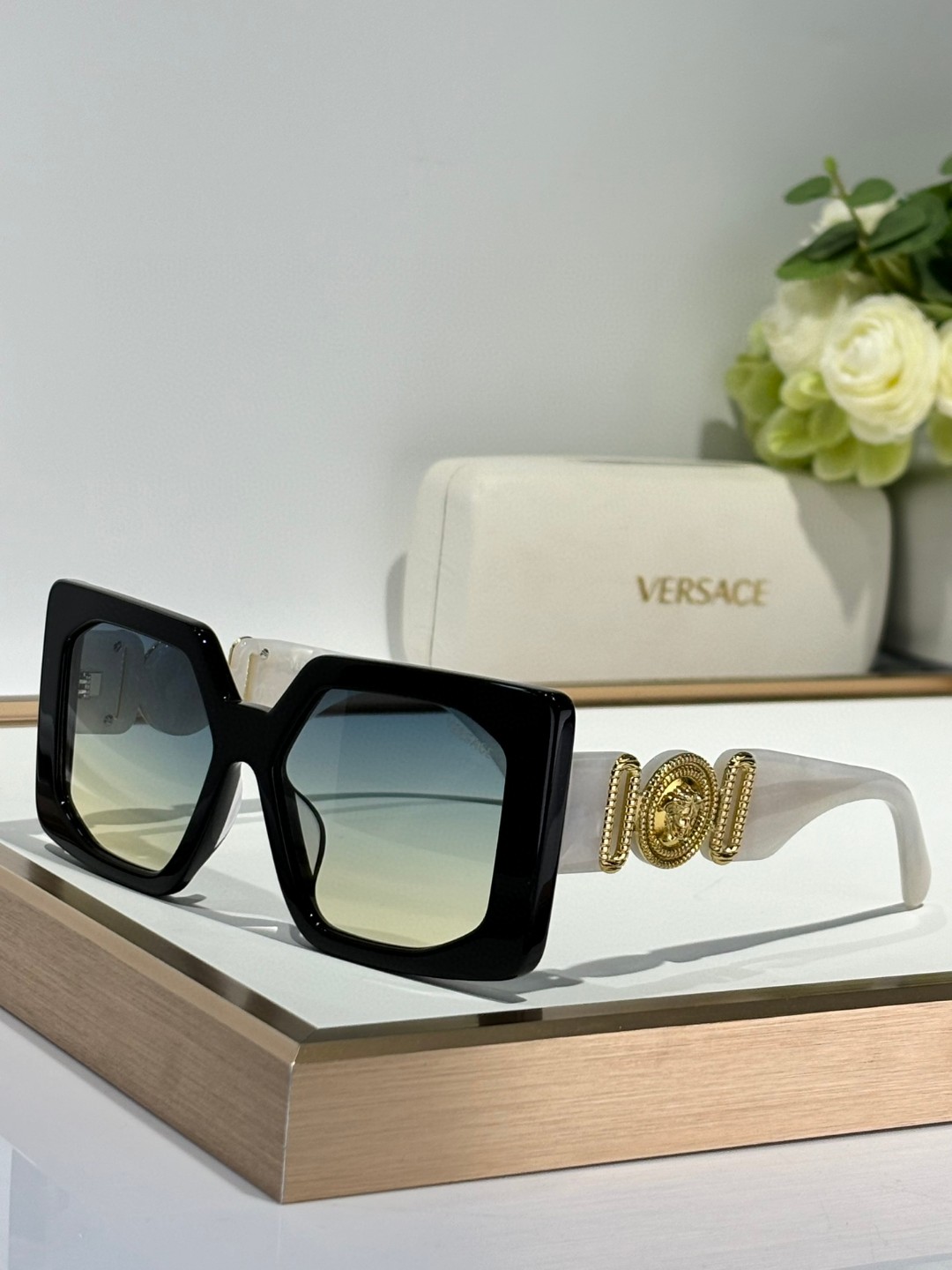 Versace Sunglasses(AAAA)-2667