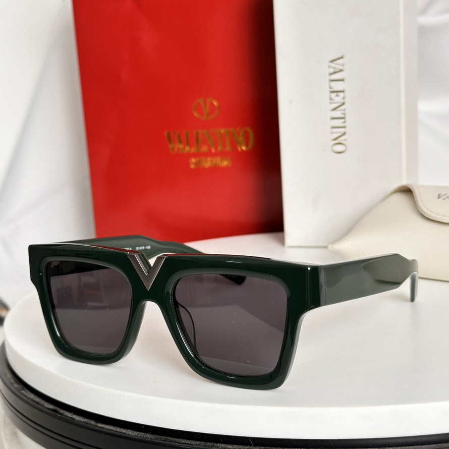 Valentino Sunglasses(AAAA)-436