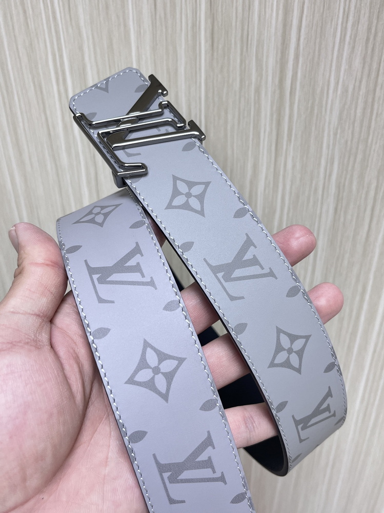 LV Belts(AAAAA)-2453