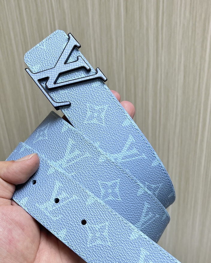 LV Belts(AAAAA)-2447