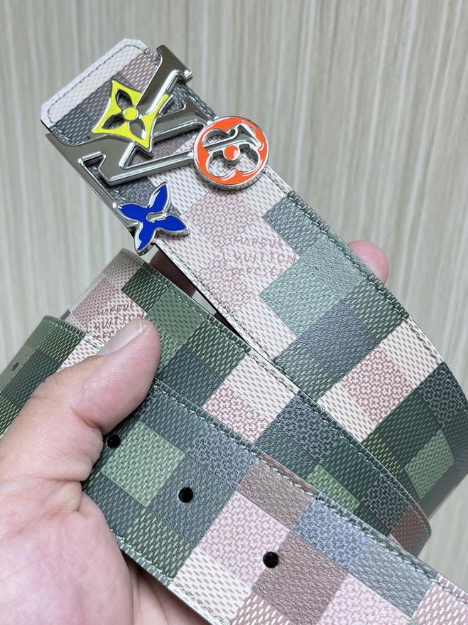 LV Belts(AAAAA)-2443