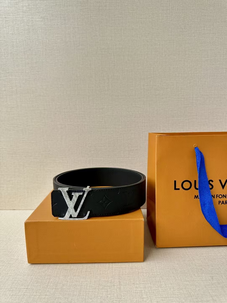 LV Belts(AAAAA)-2429