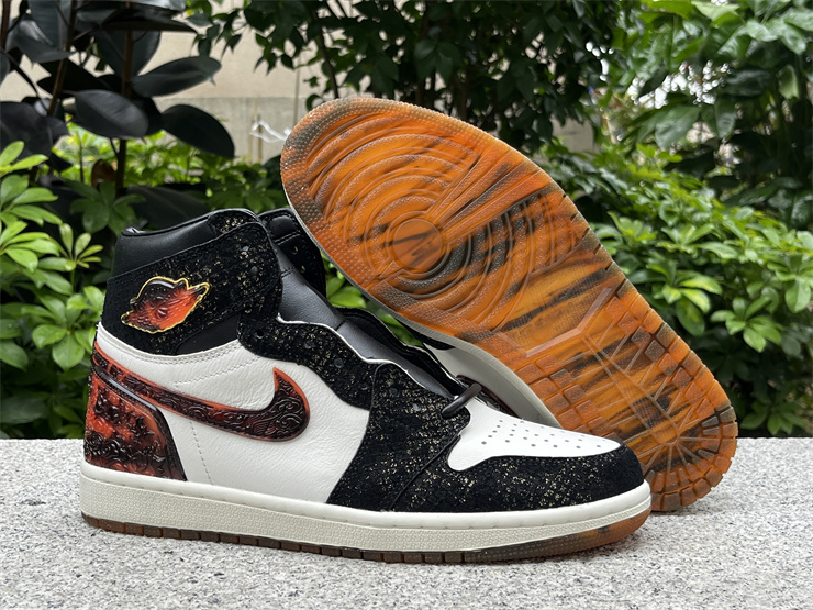 Air Jordan 1 High OG-317