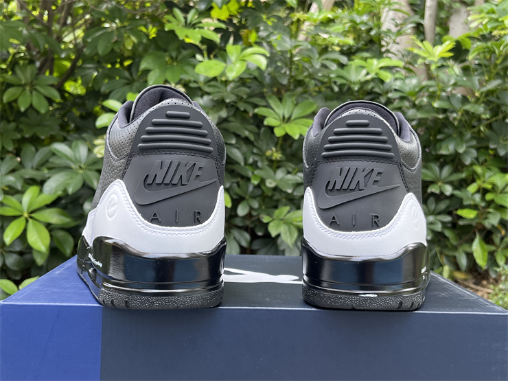 Air Jordan 3 Fragment Design x Jordan