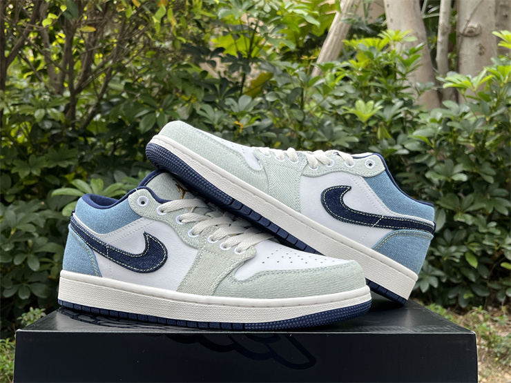 Air Jordan 1 Low-319