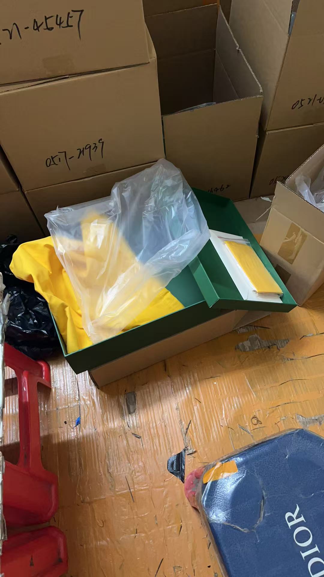 Go*ard handbags aaa(men)-015