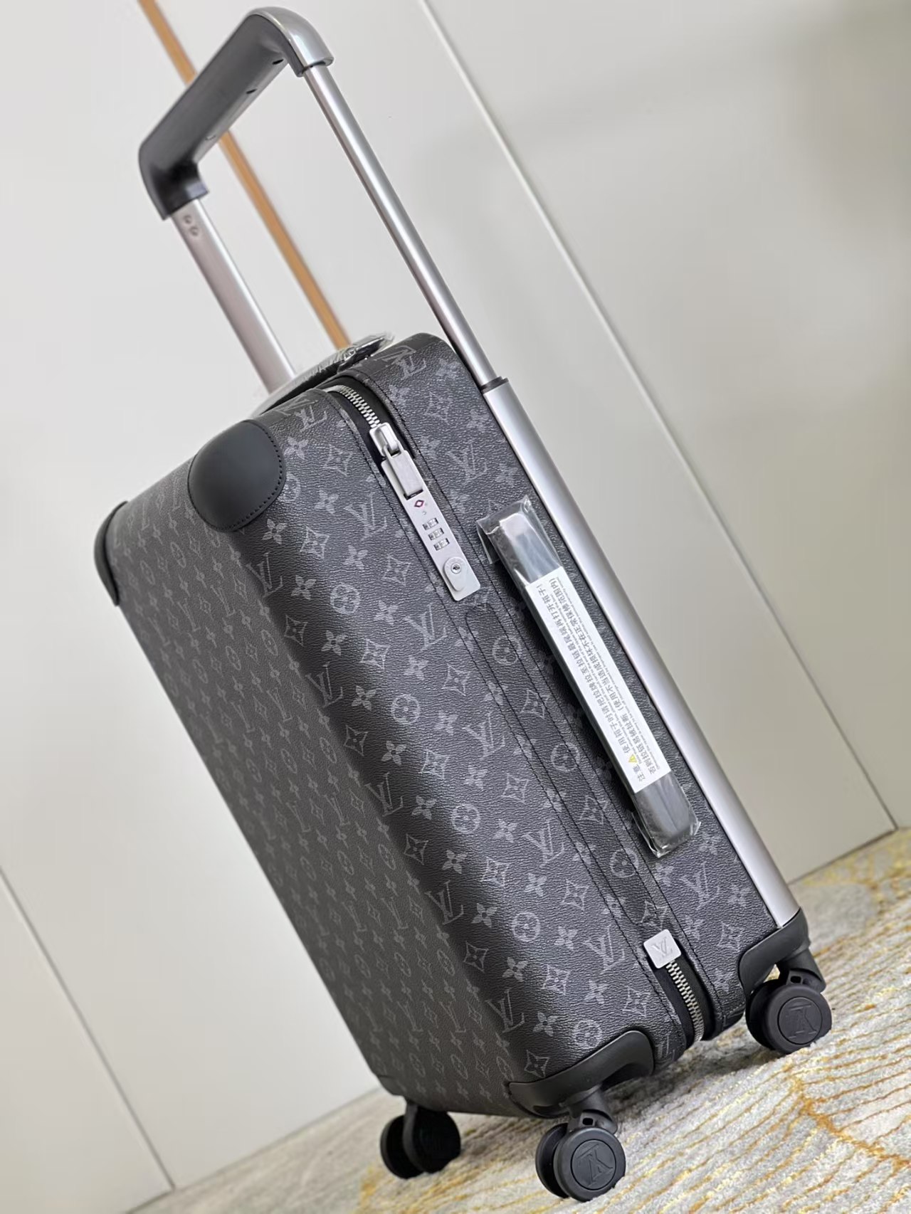 LV Suitcase(AAA)-008